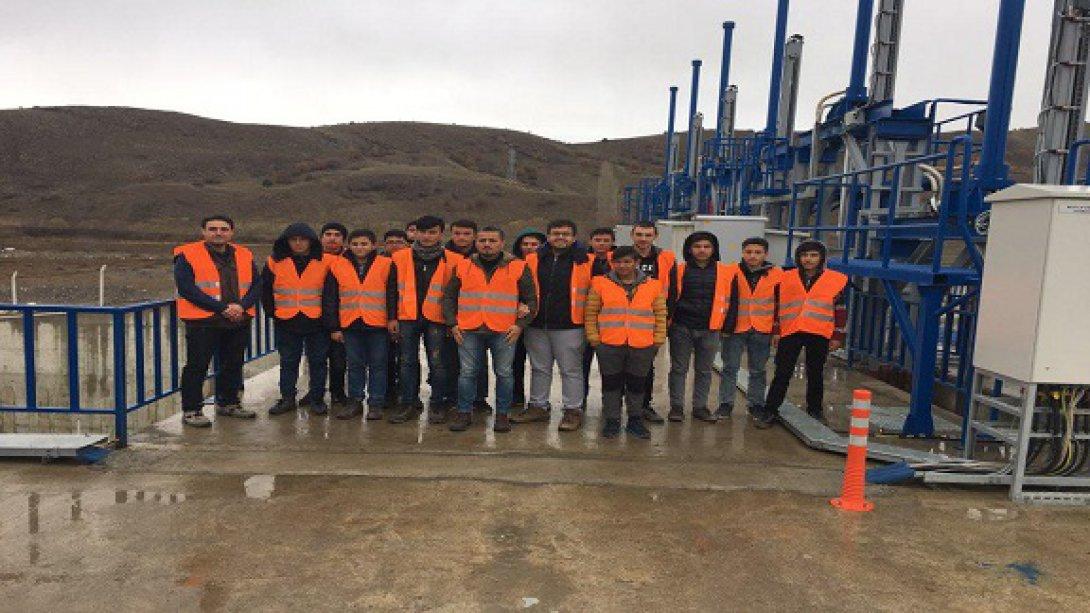 Sarıkaya Şehit Erhan Ülkü Mesleki ve Teknik Anadolu Lisesinin Çekerek Hidroelektrik Santraline Teknik Gezisi